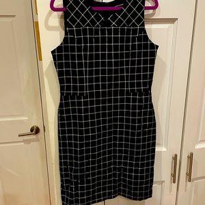 NEVER WORN. Lined navy dress with white checks